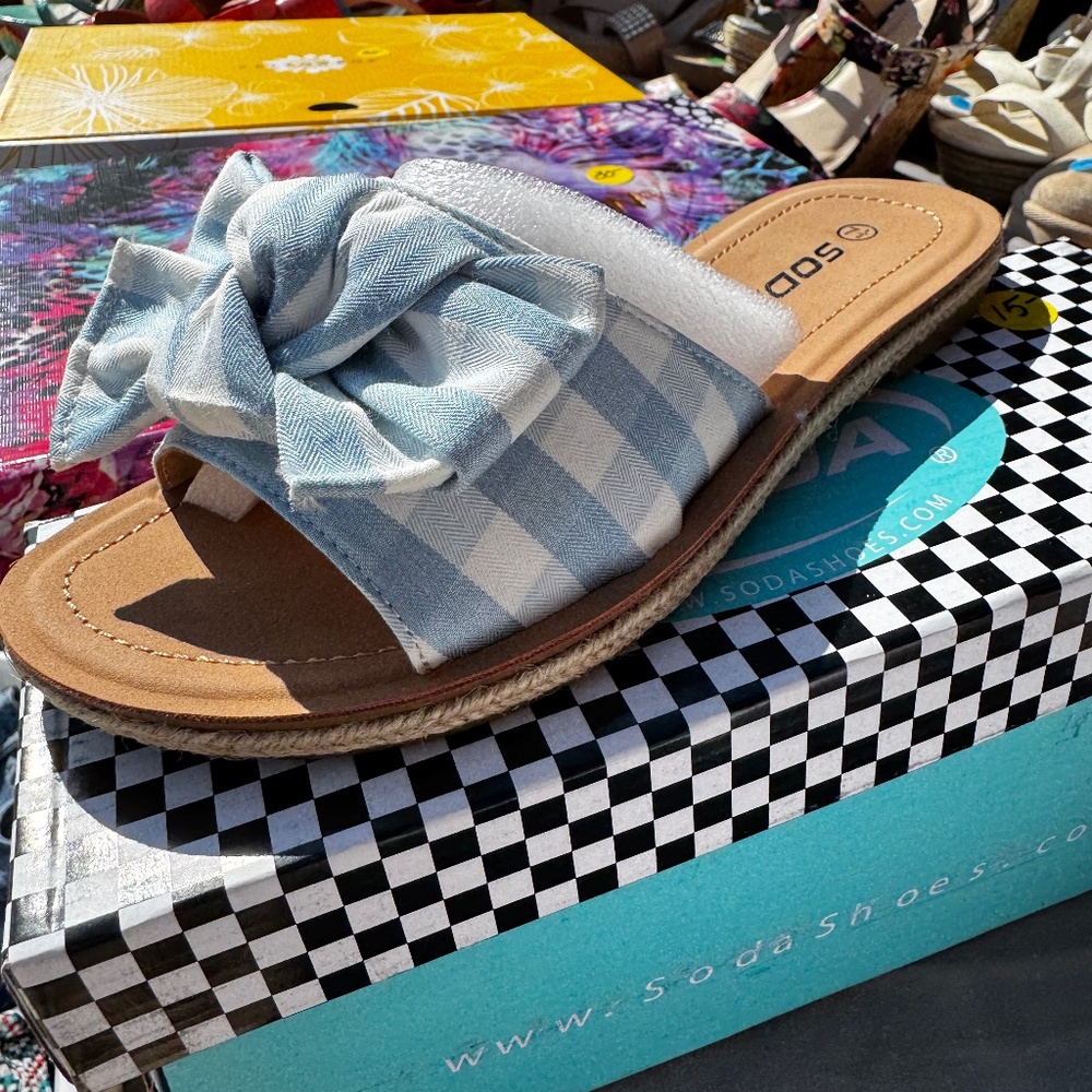 Soda Sandals